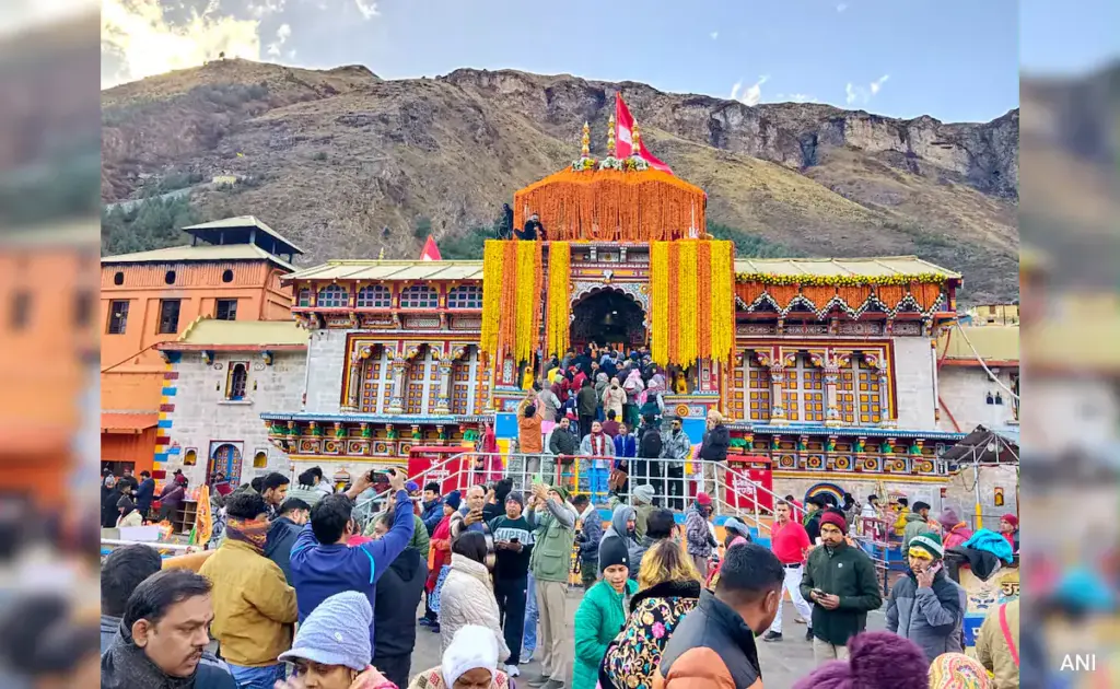 उत्तराखंड: बदरीनाथ धाम में तीन दिन में चार श्रद्धालुओं की मौत, दो की हृदयगति रुकने से गई जान