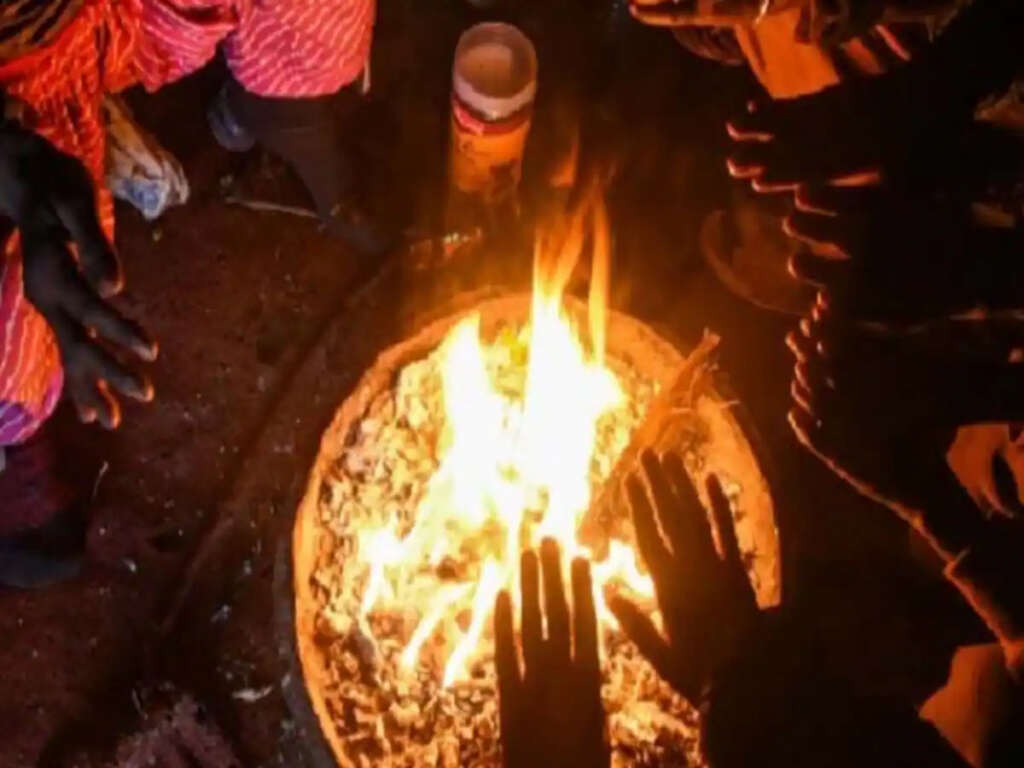 सितारगंज में अलाव बना हादसे का कारण…अचानक ब्लास्ट से पांच लोग झुलसे, एक की हालत नाजुक