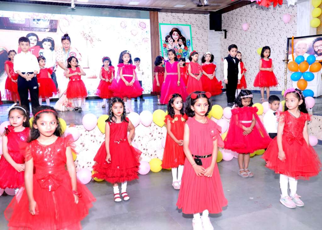 Haldwani: बियरशिबा सीनियर सेकेंडरी स्कूल में मदर्स डे की धूम, बच्चों की प्रस्तुतियों ने जीता सभी का दिल