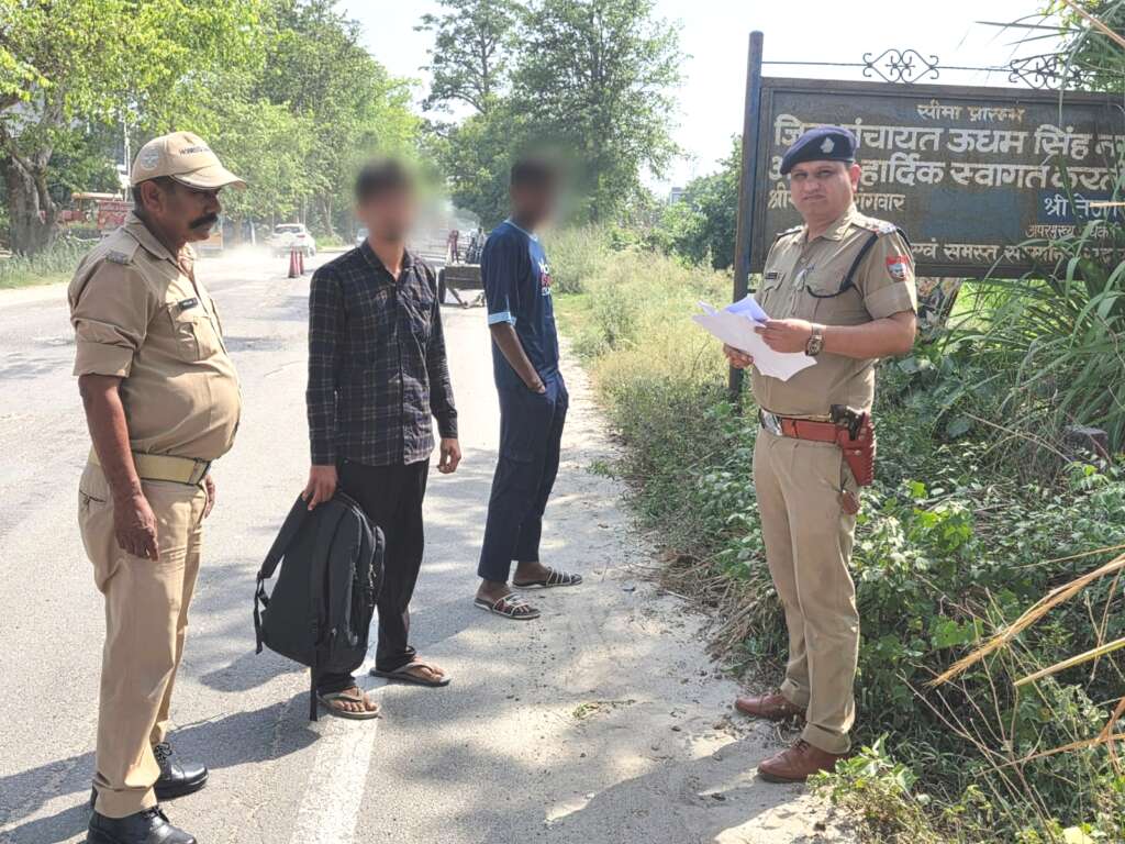 Nainital: पुलिस की बड़ी कार्रवाई…दो शातिर अपराधी छह माह के लिए जिला बदर